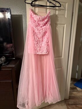 Pink Floral Appliqué Tulle Evening Dress